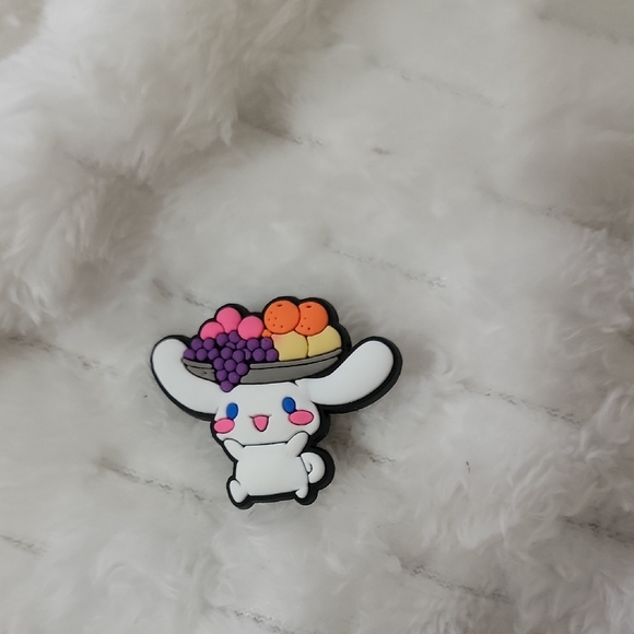 Cinnamoroll Croc Charm - Picture 1 of 2